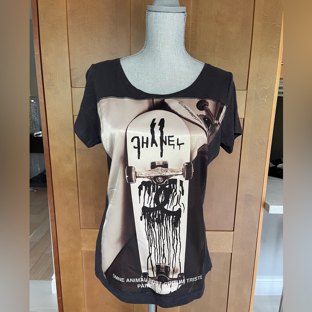 BASTILLE Italy Women's Black Graphic Short Sleeve Tee, Size Medium